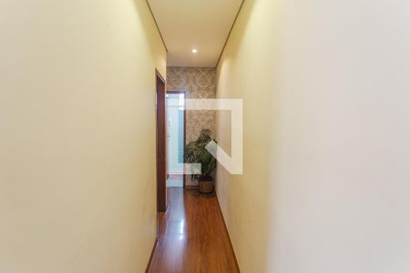 Corredor de apartamento para alugar com 2 quartos, 47m² em Santa Ines, Belo Horizonte