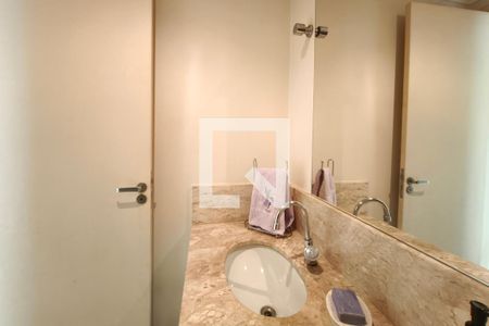 Lavabo de apartamento à venda com 4 quartos, 136m² em Parque Prado, Campinas
