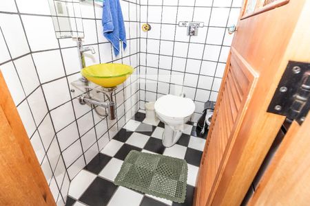 Lavabo de apartamento à venda com 4 quartos, 105m² em Alto da Lapa, São Paulo