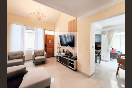 Sala de casa de condomínio à venda com 3 quartos, 145m² em Jardim Colonial, Jundiaí