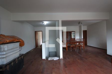 Sala de casa à venda com 3 quartos, 500m² em Vila Formosa, São Paulo