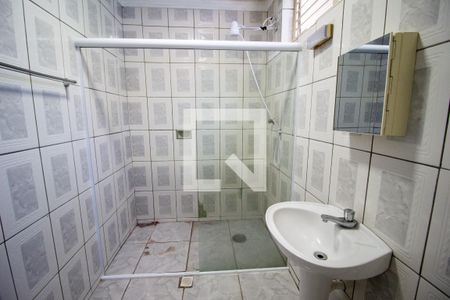 Banheiro de apartamento para alugar com 1 quarto, 47m² em Jardim Zulmira, Sorocaba