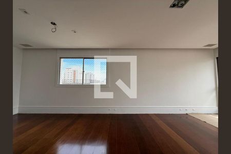Foto 02 de apartamento à venda com 3 quartos, 145m² em Indianópolis, São Paulo