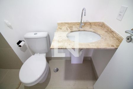 Banheiro da Suíte 1 de apartamento para alugar com 2 quartos, 76m² em Chácara Santo Antônio (zona Sul), São Paulo