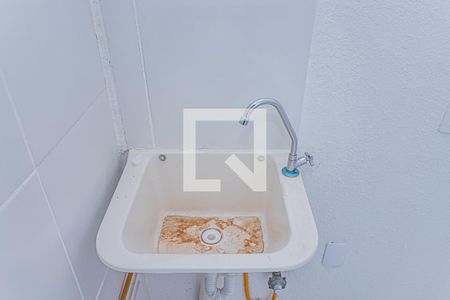 Sala, cozinha e área de serviço de apartamento para alugar com 2 quartos, 32m² em Vila Pereira Cerca, São Paulo