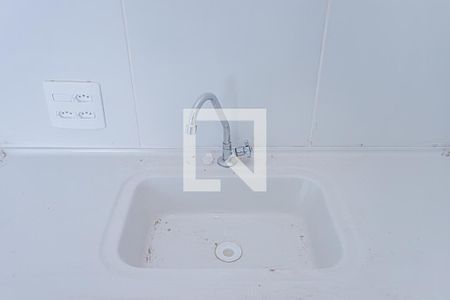 Sala, cozinha e área de serviço de apartamento para alugar com 2 quartos, 32m² em Vila Pereira Cerca, São Paulo