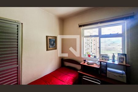 Quarto 2 de casa à venda com 6 quartos, 300m² em Floresta, Belo Horizonte