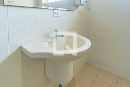 Banheiro Social de casa para alugar com 3 quartos, 165m² em Vila Santa Teresa, Santo André