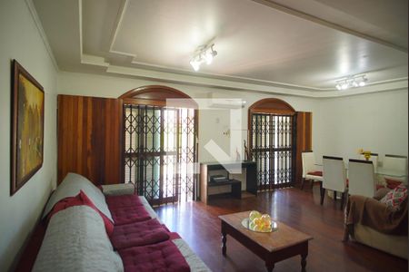 Casa 1 - Sala de casa à venda com 6 quartos, 502m² em Chácara das Pedras, Porto Alegre