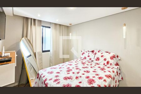 Quarto 2 de apartamento para alugar com 2 quartos, 36m² em Metalúrgicos, Osasco