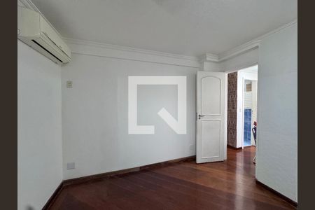 Suíte de apartamento para alugar com 4 quartos, 220m² em Recreio dos Bandeirantes, Rio de Janeiro