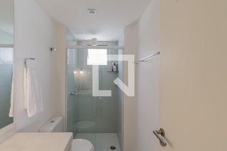 Banheiro de apartamento à venda com 2 quartos, 95m² em Vila Nova Conceição, São Paulo