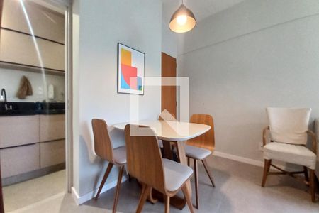 Sala de Jantar de apartamento para alugar com 2 quartos, 70m² em Cambuí, Campinas