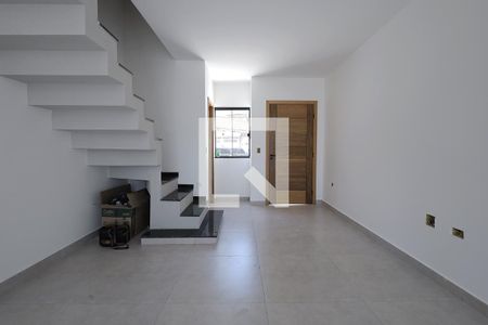 Sala de casa à venda com 2 quartos, 70m² em Vila Vitória, Santo André