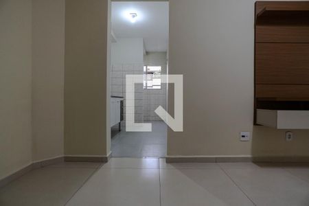 Sala de apartamento para alugar com 2 quartos, 54m² em Vila Mogilar, Mogi das Cruzes
