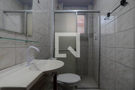 Banheiro de apartamento para alugar com 2 quartos, 54m² em Vila Mogilar, Mogi das Cruzes