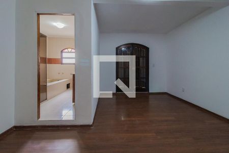 Quarto Suíte de casa para alugar com 3 quartos, 220m² em Vila Bocaina, Mauá