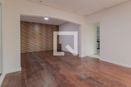 Sala de casa para alugar com 3 quartos, 220m² em Vila Bocaina, Mauá