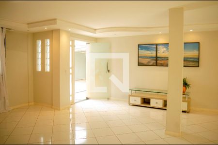 Sala de casa para alugar com 4 quartos, 400m² em Setor Aeroporto, Goiânia