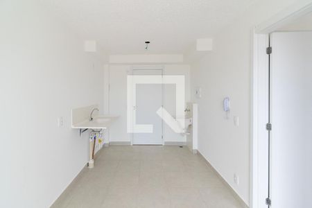 Apartamento para alugar com 1 quarto, 27m² em Jardim Itacolomi, São Paulo