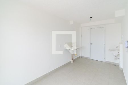 Apartamento para alugar com 1 quarto, 27m² em Jardim Itacolomi, São Paulo