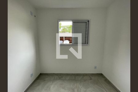 Quarto 1 de apartamento para alugar com 2 quartos, 60m² em Jardim Belizário, Cotia