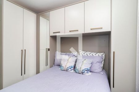 Quarto 1 de apartamento à venda com 2 quartos, 40m² em Vila Carmosina, São Paulo