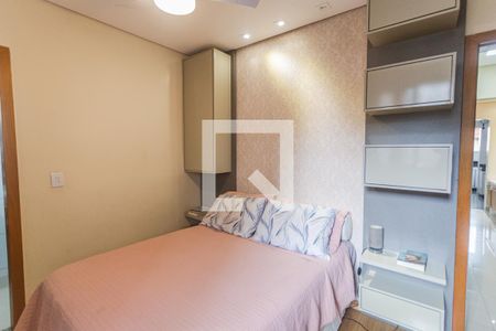 Suíte de apartamento à venda com 3 quartos, 135m² em Sagrada Família, Belo Horizonte