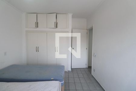 Quarto de apartamento para alugar com 2 quartos, 85m² em Jardim Enseada, Guarujá