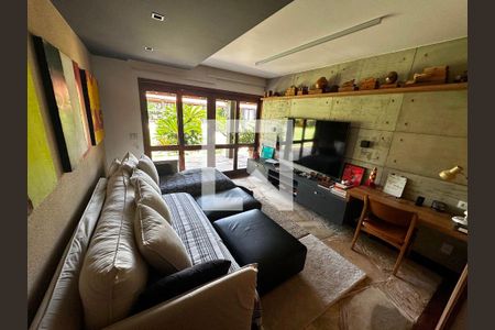 Casa à venda com 5 quartos, 1170m² em Barra da Tijuca, Rio de Janeiro