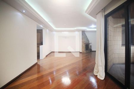 Apartamento à venda com 3 quartos, 154m² em Vila Olímpia, São Paulo