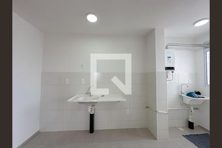 Sala/Cozinha de apartamento para alugar com 2 quartos, 37m² em Lapa, São Paulo