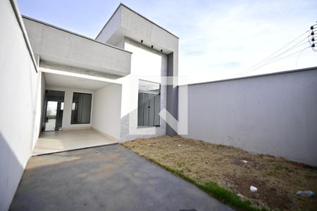 Casa para alugar com 3 quartos, 180m² em Residencial Itaipú, Goiânia