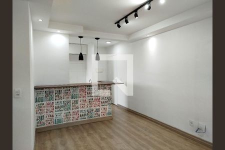 Sala de apartamento à venda com 2 quartos, 57m² em Vila California, São Paulo