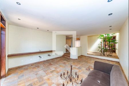 Sala 2 de casa para alugar com 4 quartos, 470m² em Belvedere, Belo Horizonte