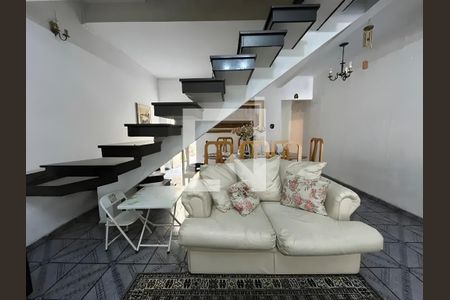 Casa para alugar com 3 quartos, 195m² em Jardim do Mar, São Bernardo do Campo