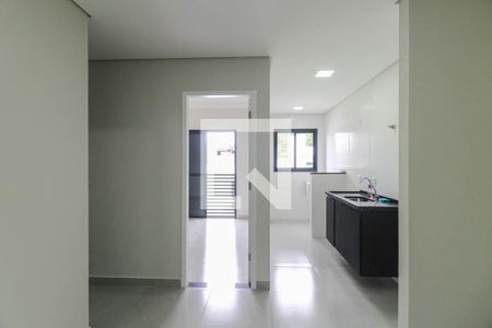 Sala de apartamento para alugar com 1 quarto, 45m² em Vila Santa Clara, São Paulo