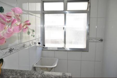 Apartamento para alugar com 2 quartos, 60m² em Tomás Coelho, Rio de Janeiro