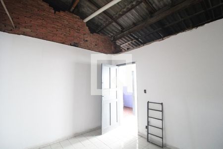 Quarto / casa 1 de casa à venda com 2 quartos, 250m² em Jardim Ubirajara, São Paulo