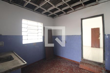 Cozinha / casa 1 de casa à venda com 2 quartos, 250m² em Jardim Ubirajara, São Paulo