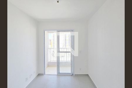 Sala  de apartamento para alugar com 2 quartos, 44m² em Picanço, Guarulhos