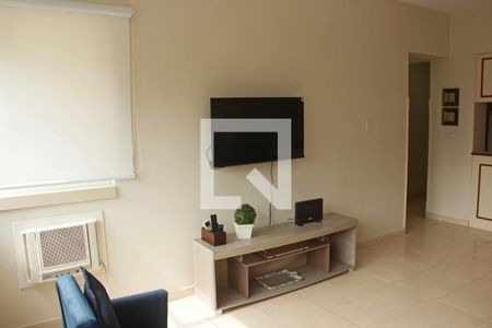 Sala de apartamento para alugar com 2 quartos, 70m² em Gonzaga, Santos