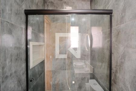 Banheiro Social de kitnet/studio para alugar com 1 quarto, 33m² em Vila Zilda, São Paulo