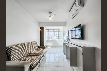 Sala de apartamento para alugar com 1 quarto, 97m² em Ponta da Praia, Santos