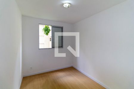 Quarto 1 de apartamento para alugar com 2 quartos, 50m² em Jardim Santa Teresinha, São Paulo