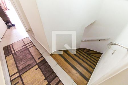 Escada de casa de condomínio à venda com 2 quartos, 72m² em Itaquera, São Paulo