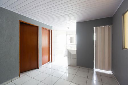 Sala de apartamento para alugar com 2 quartos, 60m² em Itaquera, São Paulo
