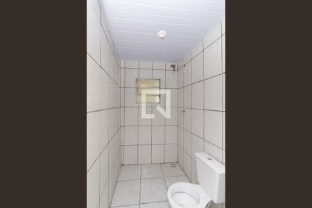 Banheiro de casa para alugar com 2 quartos, 60m² em Jardim Lideranca, São Paulo