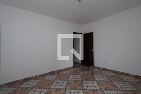 Quarto 1 de casa para alugar com 2 quartos, 63m² em Vila Bancaria, São Paulo