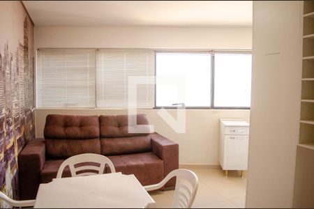 Sala/Cozinha de apartamento para alugar com 1 quarto, 50m² em Alto da Glória, Goiânia